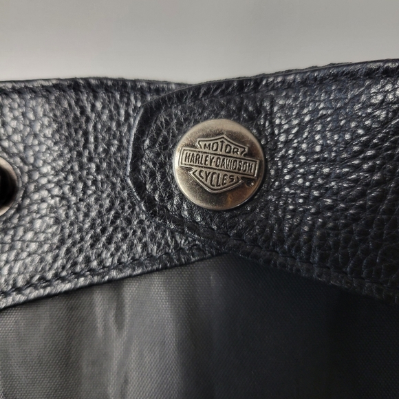 HARLEY DAVIDSON Leather Embossed Face Protector - Picture 5 of 7